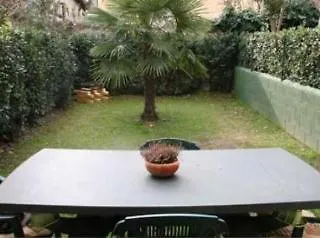 Alojamento de Acomodação e Pequeno-almoço Welcome 2*
